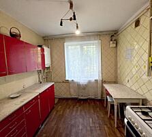 Продам 4-к квартиру на ж/м Победа, б-р Славы. Свой газ. котел!