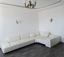 Продам 3-х ком. квартиру на Вл. Бувалкина /Бочарова/ с ремонтом.