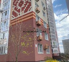 Пропонуеться на продаж 2к квартира метро Осокорки/Позняки вул. Софії .