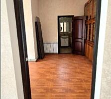 Відмінний 2х поверховий будинок на Черемушках
