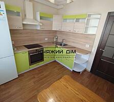 БЕЗ КОМІСІЇ!! Є генератор. Продам однокімнатну квартиру на Осокорках .