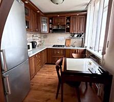 Продам 3-к квартиру на пр. Слобожанский, ост. Хмельницкого