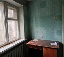 Продам 4 к. кв. 5/5 кир. 63/46/6;Район Лески (кинотеатр Искра)