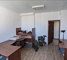Продаётся трёхкомнатная квартира. Голосеевский район, переулок ...