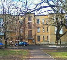Продам просторную 2-комнатн. квартиру в красивом доме, Прохоровская / 