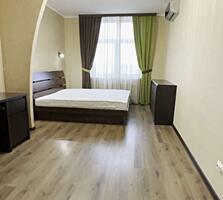 Продаётся двухкомнатная квартира. Дарницкий район, улица Драгоманова, 