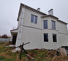 Продажа двухэтажного дома общ площадью 436 кв.м., ул. Ворзельская, ЖК 