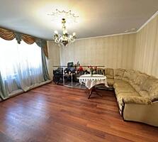 Продаж 4-х к. кв. на вул. Драгоманова 6А, 125/80/14 кв.м, 6/25 пов. ..