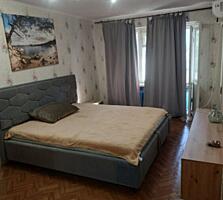 Продам 1-ком. квартиру возле парка Марка Твена на ул. Варненской.