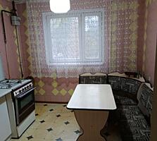 Сдам 3-комнатную квартиру на пр. Небесной Сотни в районе Сити-центра.
