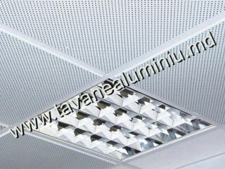 Перфорированные алюминиевые кассетные потолки 595*595