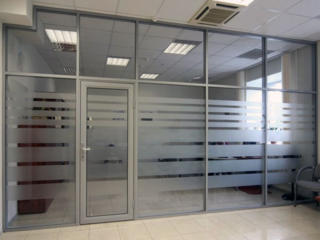 Perete despartitor pentru oficii termopan, PVC, aluminiu, in Moldova.
