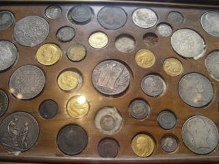 Покупаю антиквариат, монеты, значки, старинные вещи