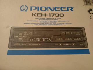 Автомагнитола KEH 1730 c аудиосистемами TS G1340 и TS A6946