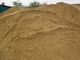 Песок сеяный доставка ЗИЛ КАМАЗ песка, песок в мешках в Незавертайловк