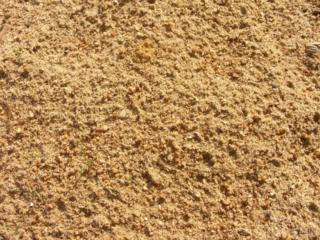 Песок сеяный доставка ЗИЛ КАМАЗ песка, песок в мешках в Карагаше