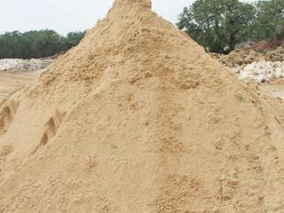 Песок сеяный доставка 2,4,7,8,9,13,15 тонн песка (ЗИЛ КАМАЗ) в Малаешт