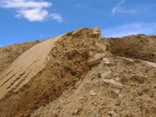 Песок мытый доставка ЗИЛ КАМАЗ песка, песок в мешках в Владимировку