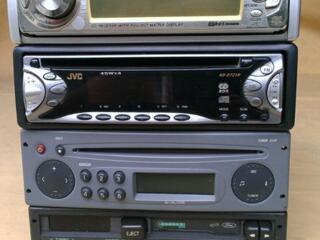 Автомагнитофоны ДВД. Навигатор. Челенжеры