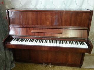 Продам пианино "Ростов-Дон".