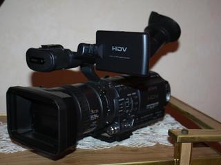 Продаю Видеокамеру Sony FX - 1 HD. Запись в мини DV И HD