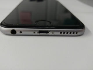 Продам iPhone 6 (16гб) состояние ОТЛИЧНОЕ!