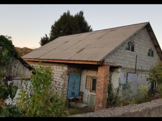 Casa + teren pentru constructie 16 ari in satul Balabanesti