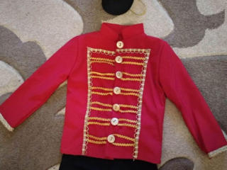 Продажа (прокат) костюмов: гусар, жук, кошечка, пингвин, снежный