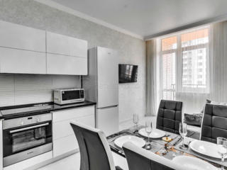 Сдам посуточно в Аркадии 4к квартиру люкс