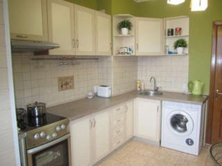 Сдам 2 комнатную квартиру