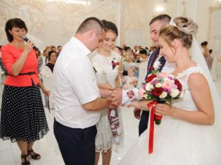 Ведущая (тамада) на свадьбу!