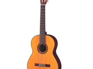 Продам гитару Yamaha c80 160$
