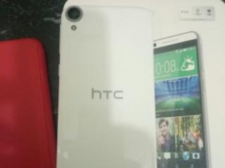 HTC Desire 820 белый + чехлы