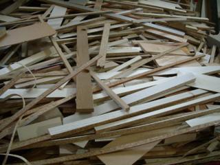 Отдам даром дрова "отходы мебельного производства ДСП" 4 м. куб.