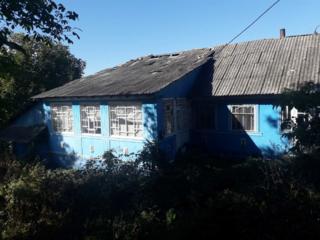 Vind urgent casa in satul Cojusna raionul Straseni cu 13 ari de pamint