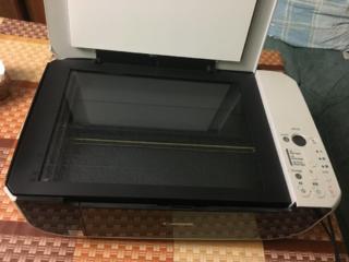 Продам принтер/сканер 300р