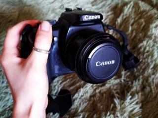 Продам Canon 400D