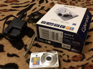 Цифровой фотоаппарат Sony Cyber shot DSC-W70