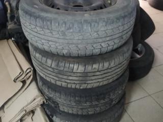 Pirelli Bridgestone 215/65 r16 резина + железки 4шт 5 114.3