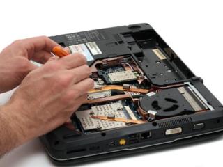 Reparatie laptopuri Service Centru