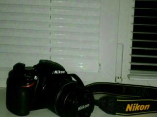 Продаю фото-камеру NIKON D3200. Цена 4000 р. пмр. В комплекте