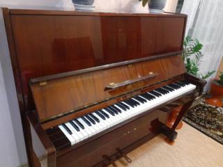 Продается пианино Беларусь в хорошем состоянии