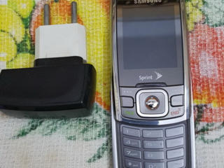 Телефон samsung SPH-M520