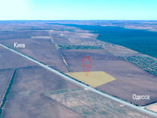 Фасадный участок на 26-м км трассы Одесса-Киев. 9,93 Га. Госакт.