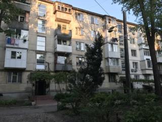 Продаю 2-х комнатную квартиру на Рышкановке включая подвал 12m2