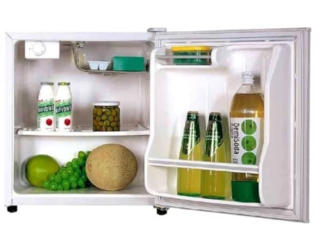 Продам мини-холодильник Daewoo
