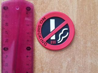 Продам противоугонку на руль, наклейки, адаптер, колпаки, канистры...