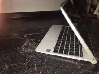 2 in 1, laptop/tableta cu tastatura detașabila