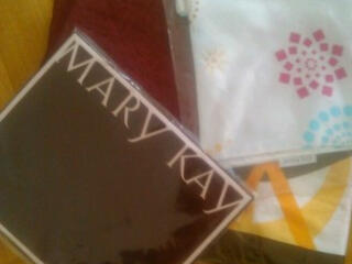 Шикарные платья. Куртка кожаная. Китель женский и др. вещи.