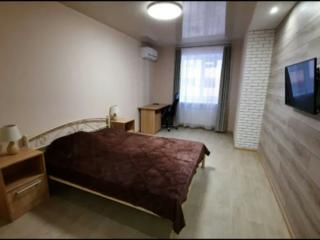 БОЧАРОВА / САХАРОВА 1-ком. кв сдам на длительный срок